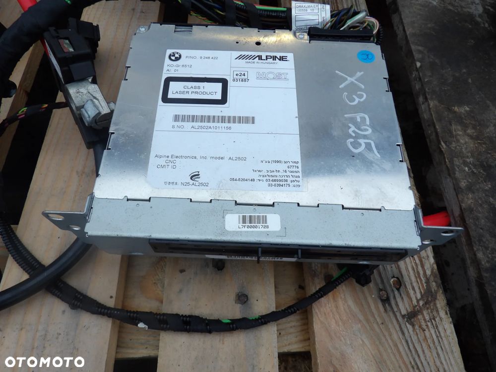 BMW - F25,X3 - RADIOODTWARZACZ , CD , CZYTNIK - 9248422 - 1