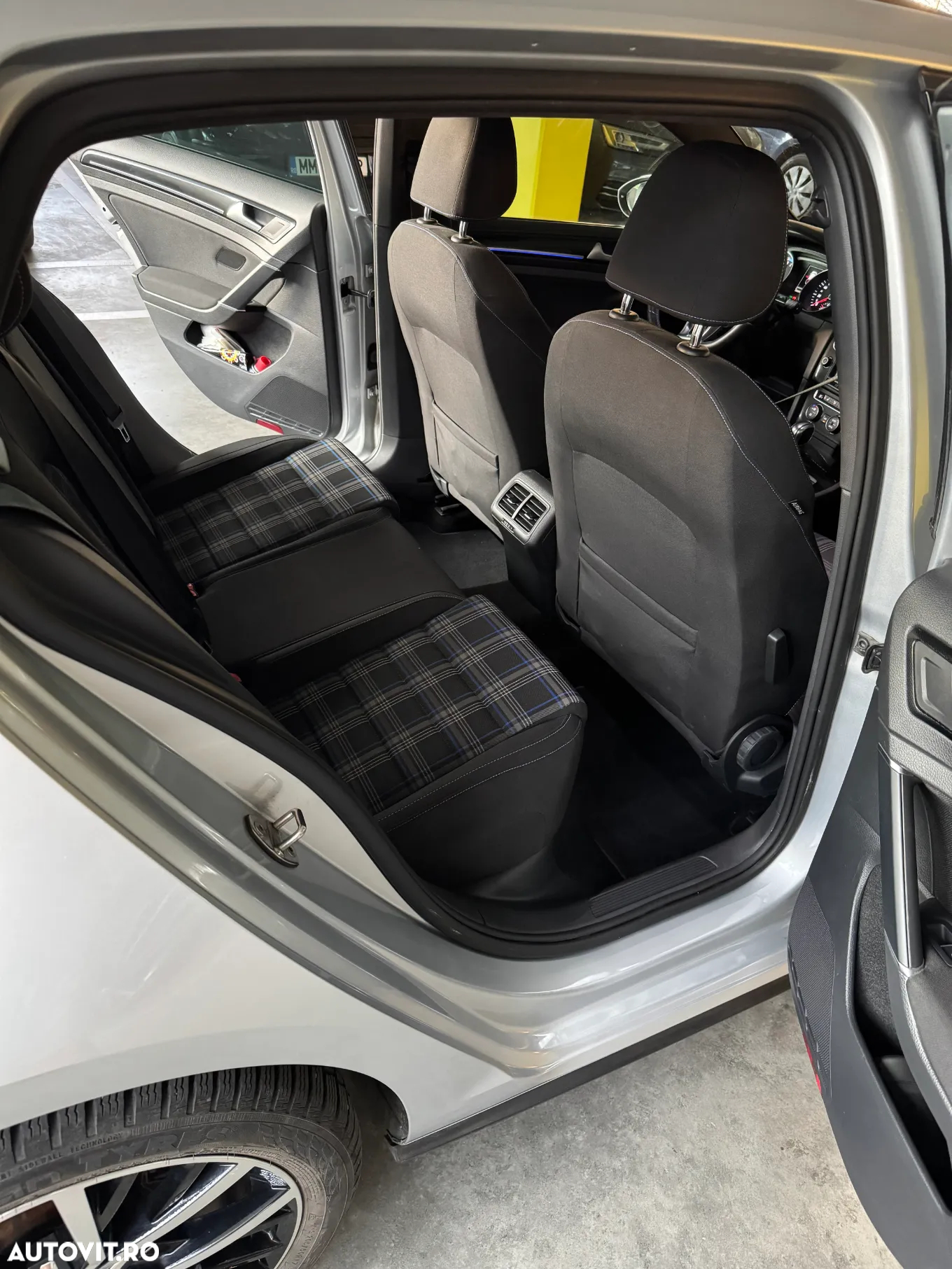 Volkswagen Golf 1.4 GTE Plug-In-Hybrid DSG - 16