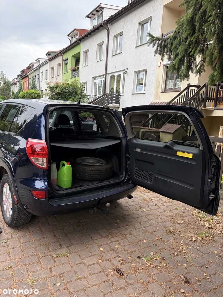 Toyota Rav4 2007 photo 4