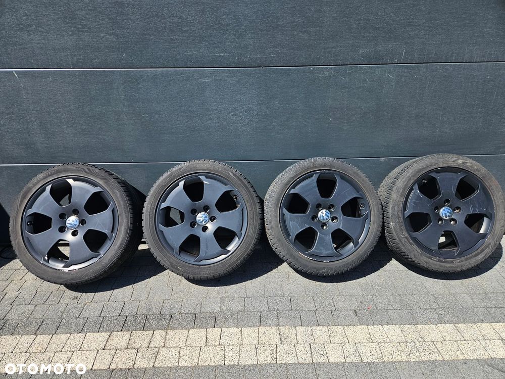 Felgi Aluminiowe 5X112 7.5JX17 ET56 FI 57.1 AUDI A3 8P 8P0601025C - 1