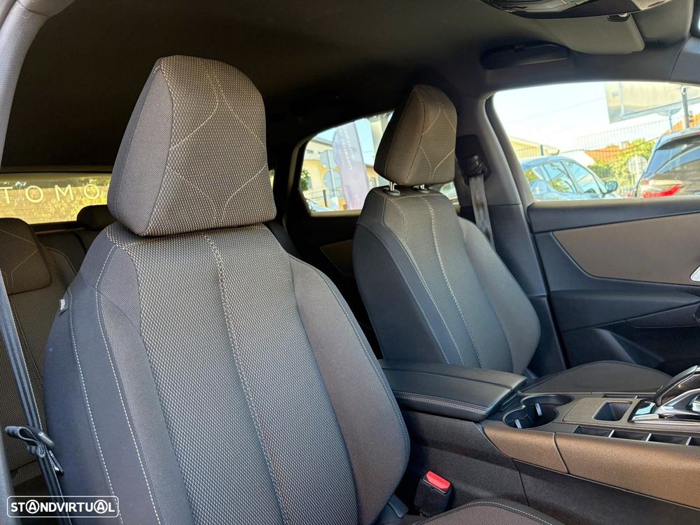 DS DS7 Crossback 1.5 BlueHDi So Chic EAT8 - 26
