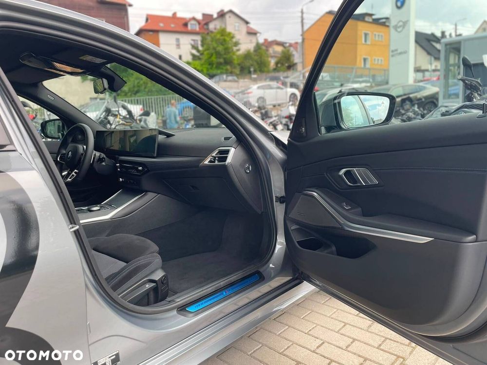 BMW Seria 3 - 34