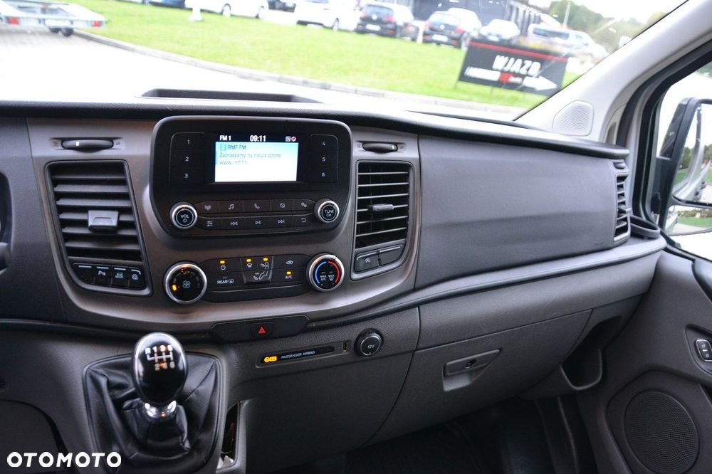 Ford Transit Custom - 10
