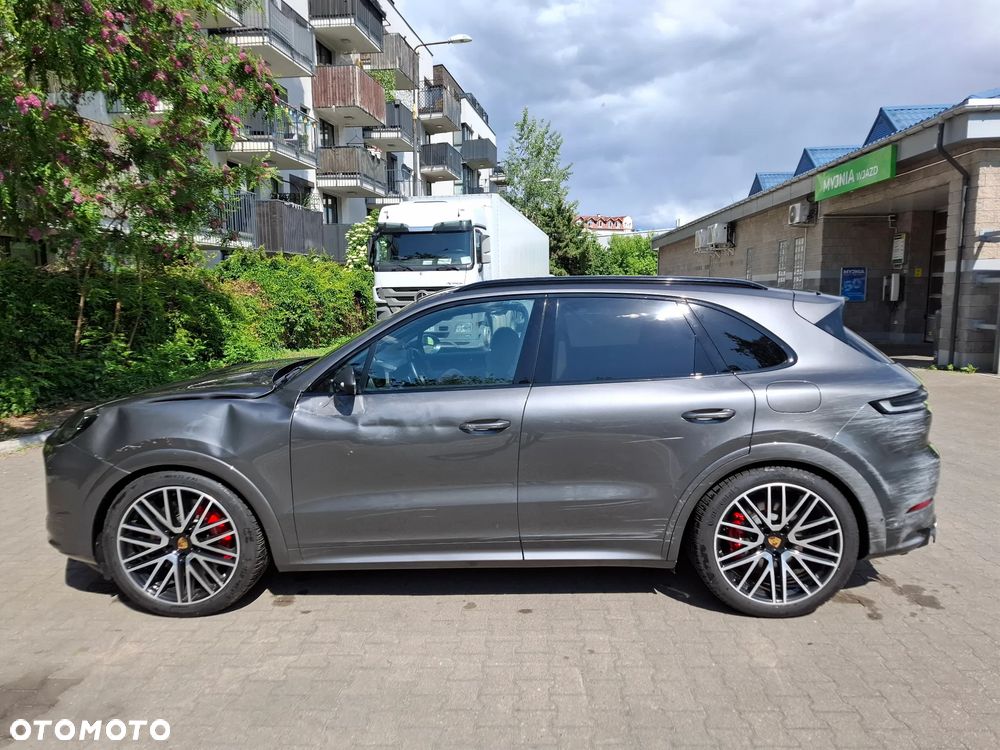 Porsche Cayenne - 17