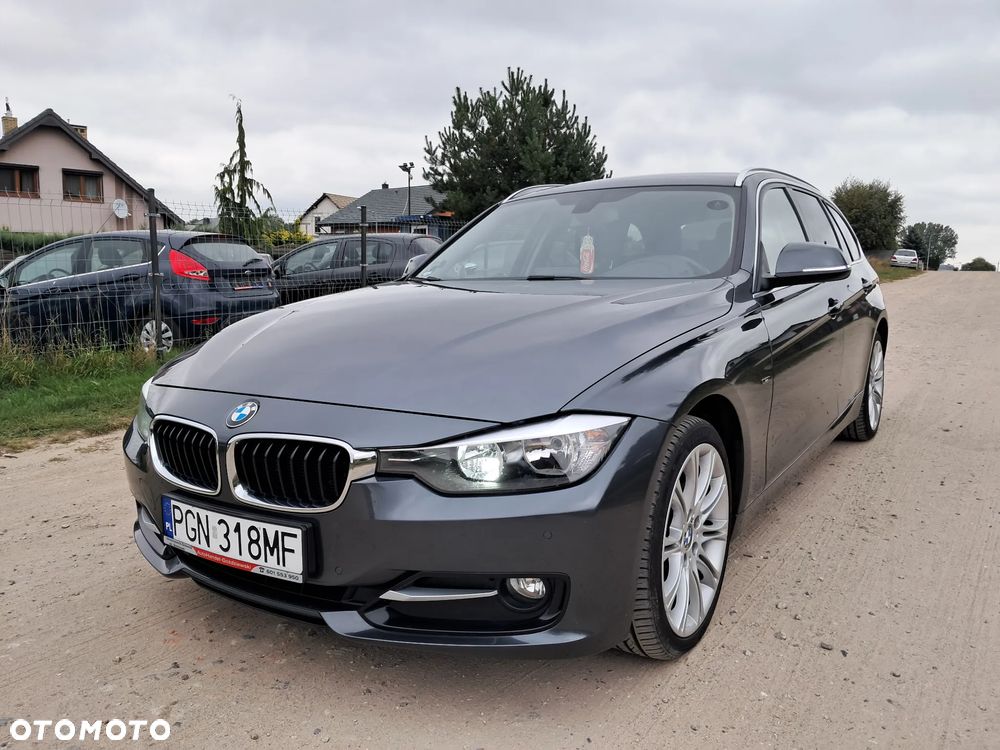 BMW Seria 3 320d Sport Line - 2