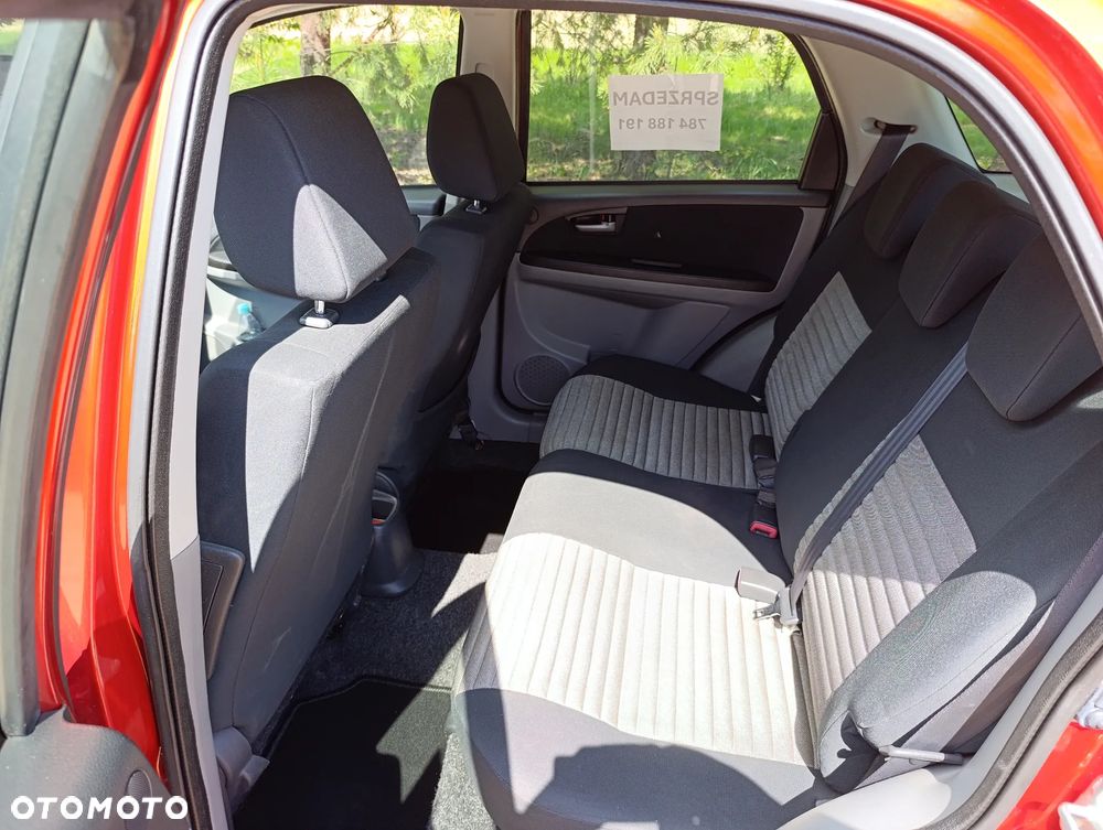 Suzuki SX4 1.9 DDiS 4WD GS / Premium - 6