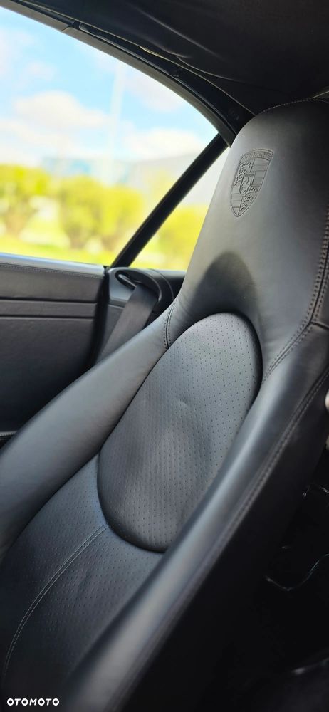 Porsche 911 Carrera 4S - 4