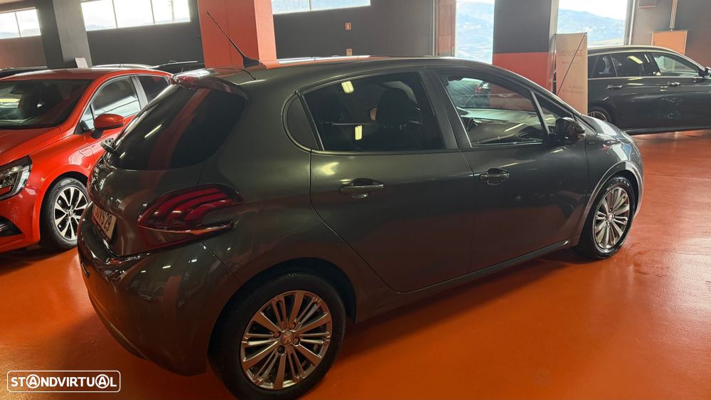 Peugeot 208 1.5 BlueHDi Allure Pack - 8