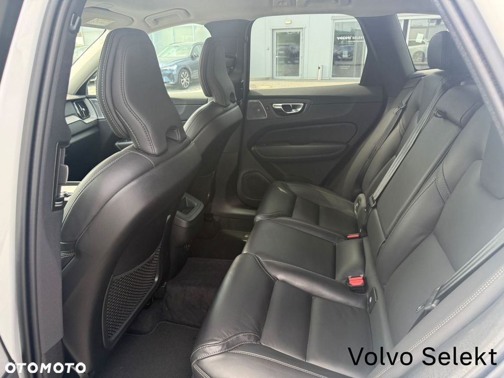 Volvo XC 60 - 28