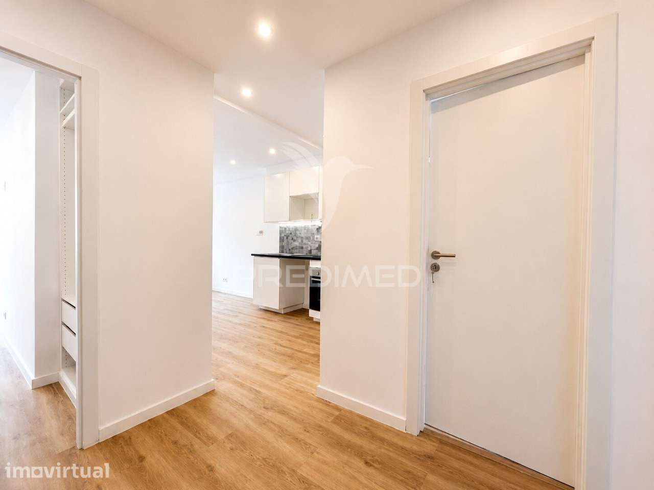 Apartamento T2 em Odivelas - Grande imagem: 2/7