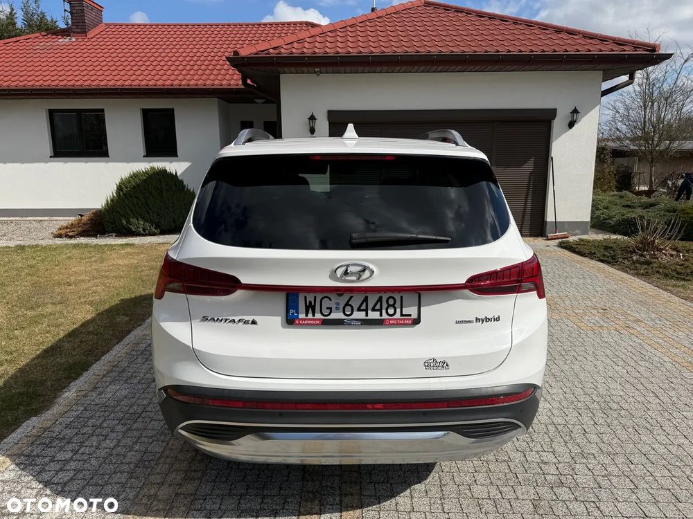 Hyundai Santa Fe - 5