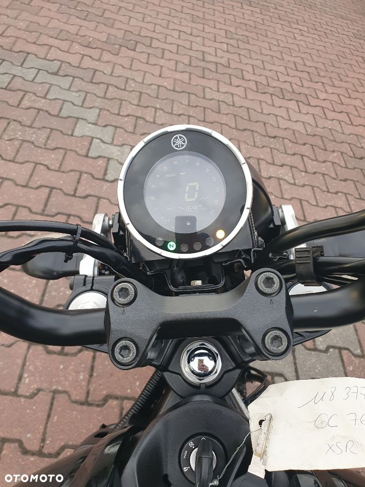 Yamaha XSR - 17