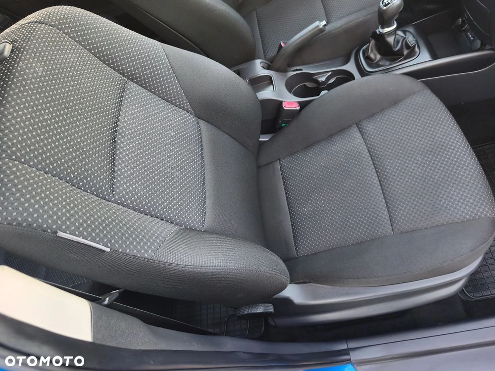 Hyundai i30 1.4 Blue Comfort - 35
