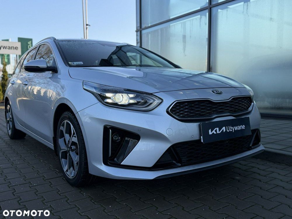 Kia Ceed 1.6 GDI PHEV Business Line DCT - 11