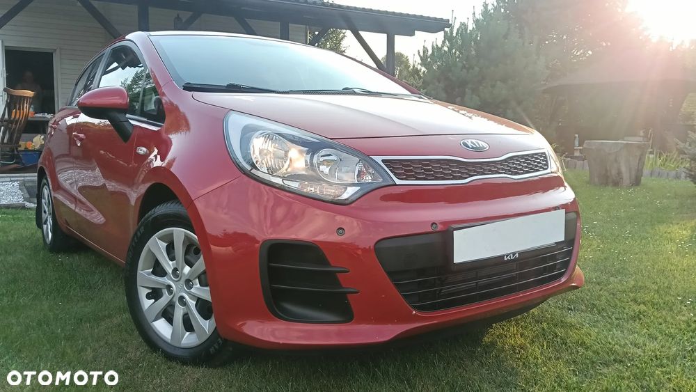 Kia Rio 1.2 L - 9