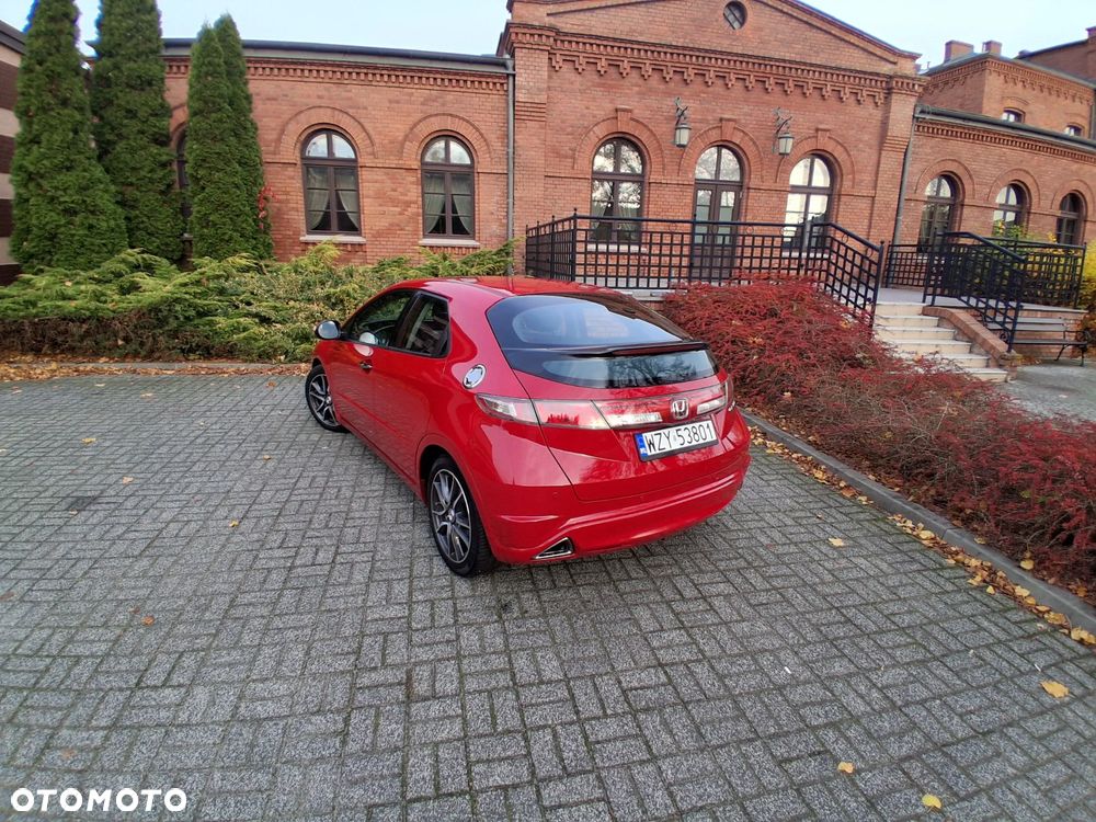 Honda Civic 1.8 GT Special Edition - 9