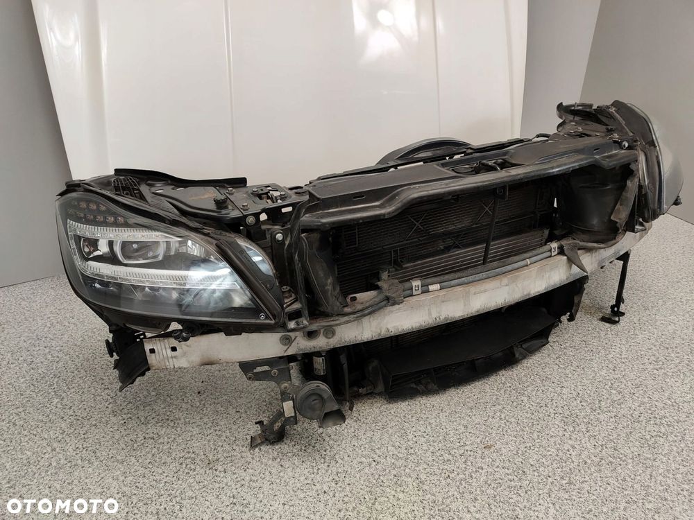 MERCEDES W218 CLS 63 AMG ZDERZAK MASKA CHŁODNICE PAS - 7