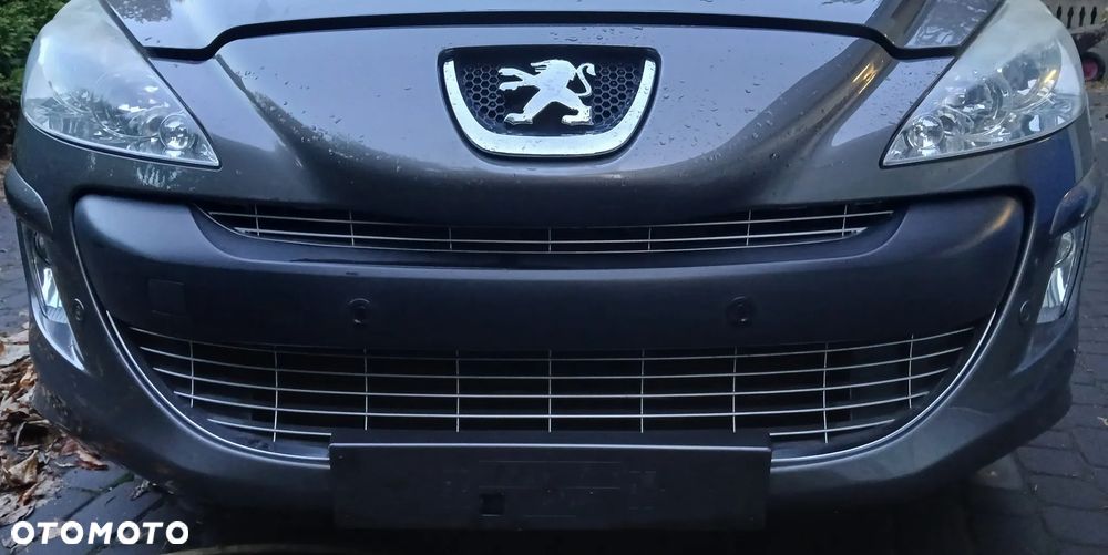 Peugeot 308 T7  zderzak przód przedni grill PDC  KTQC - 1