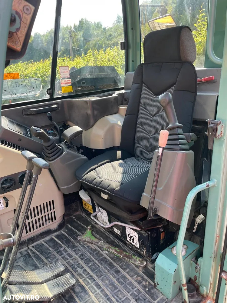 Yanmar Vio 80 - 17