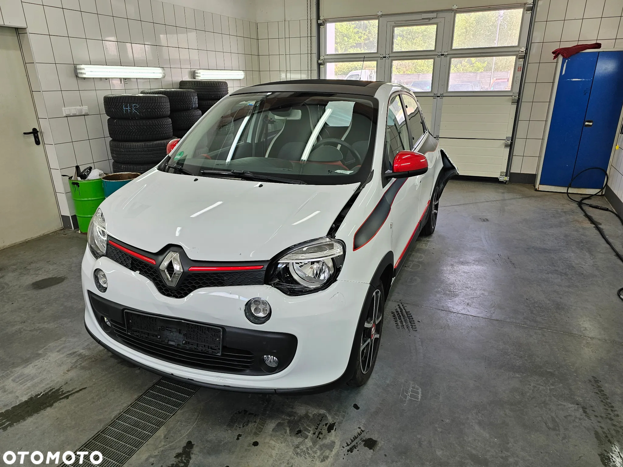 Renault Twingo ENERGY TCe 90 EDC Intens - 10