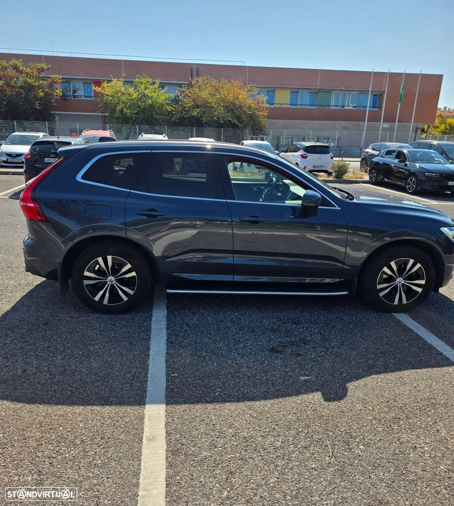 Volvo XC 60 2.0 D4 Momentum Plus - 2