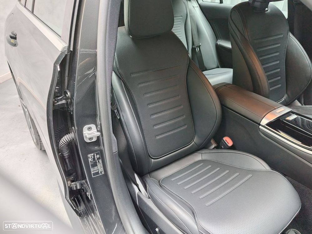Mercedes-Benz C 300 e - 20