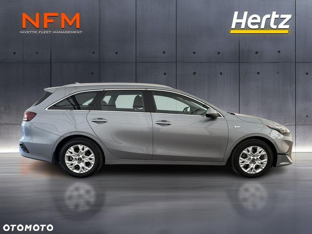 Kia Ceed - 8