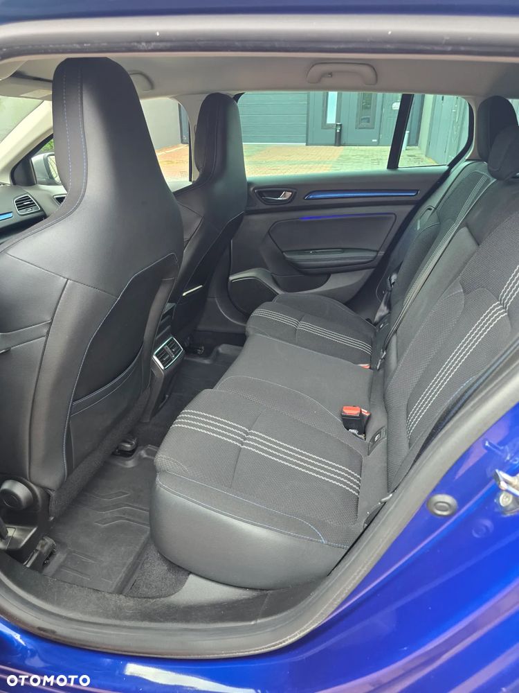 Renault Megane 1.6 TCe GT EDC - 9