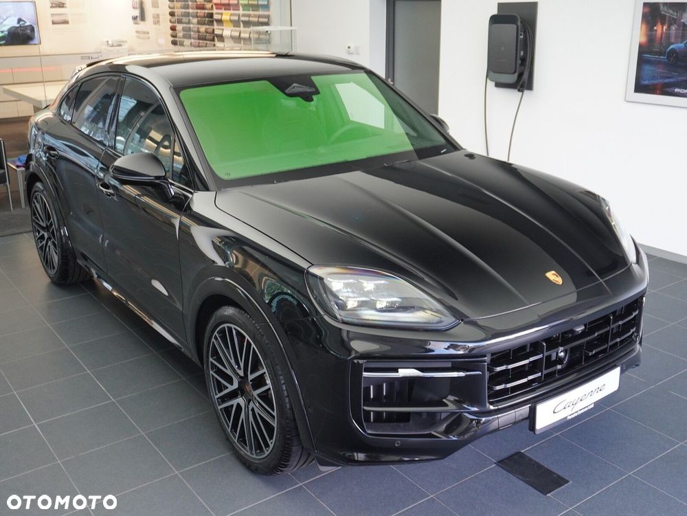 Porsche Cayenne GTS - 8