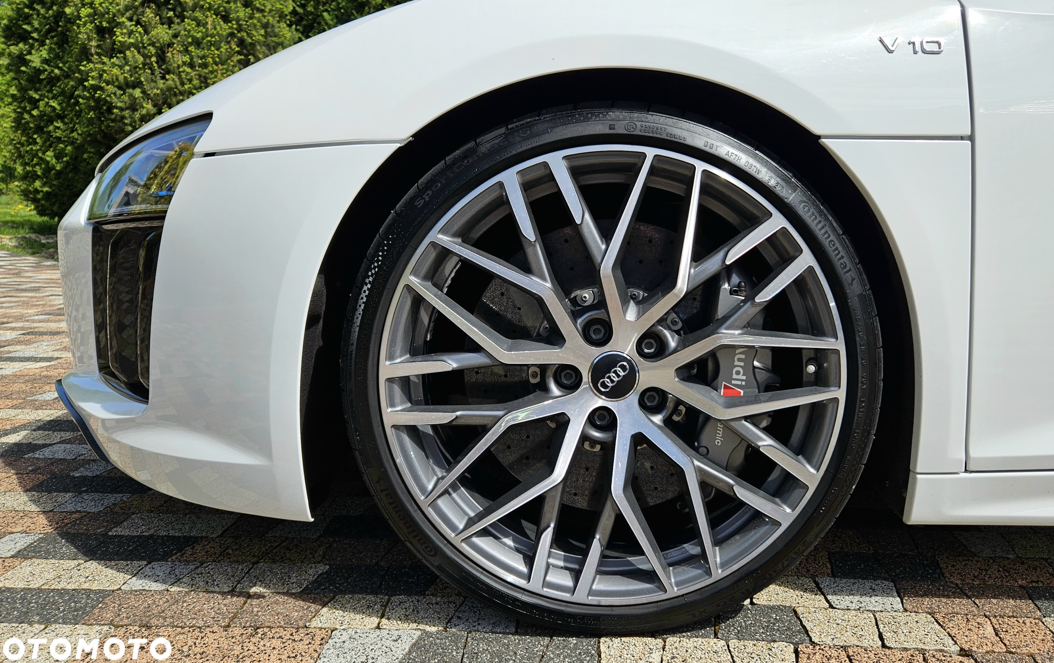 Audi R8 V10 plus 5.2 FSI quattro S tronic - 18