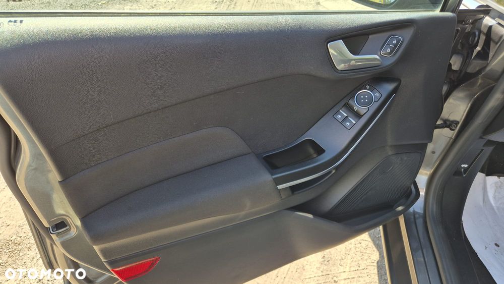 Ford Fiesta 1.0 EcoBoost STart-Stop Trend - 25