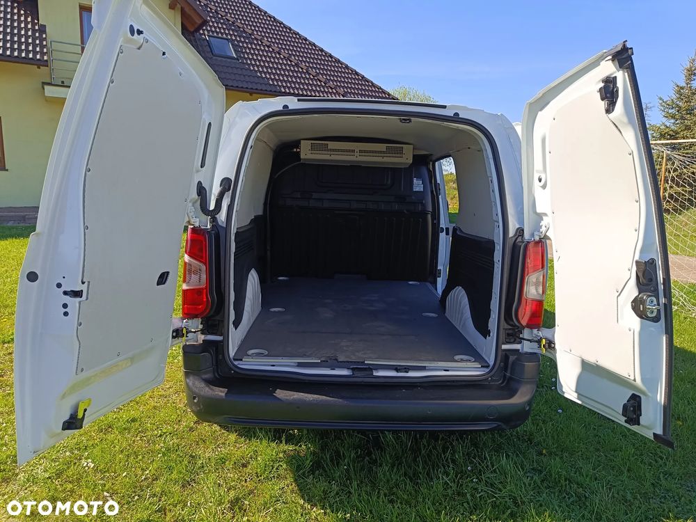 Opel Combo - 17