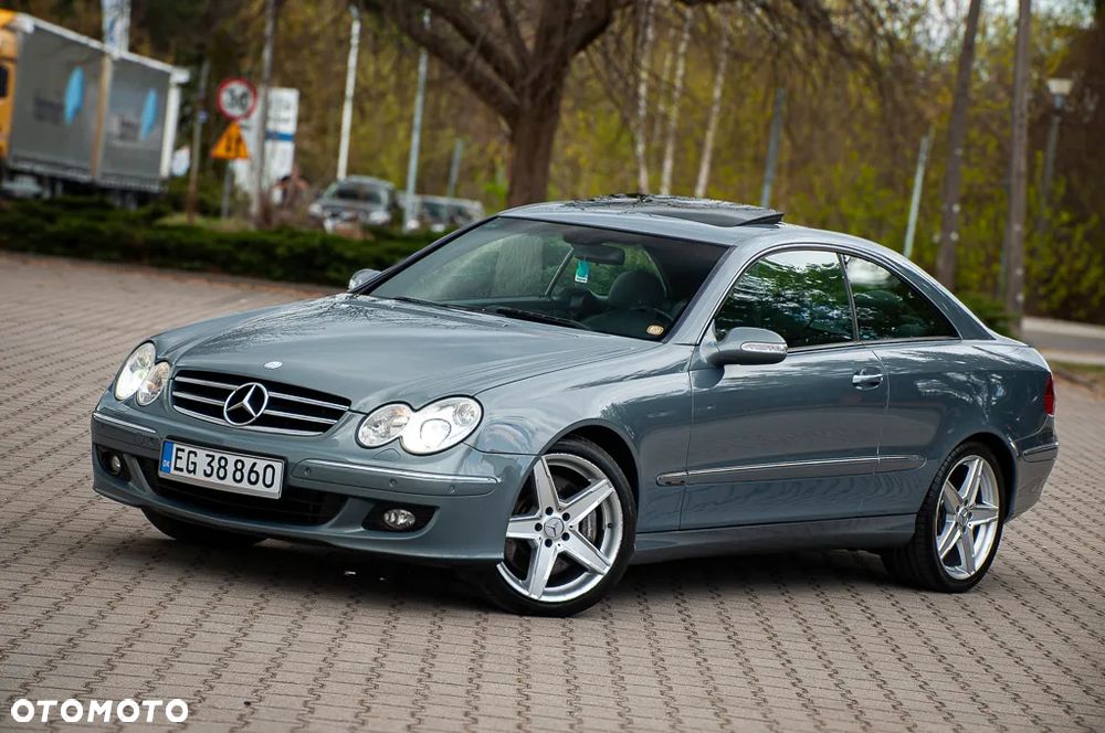 Mercedes-Benz CLK 350 7G-TRONIC Avantgarde - 12