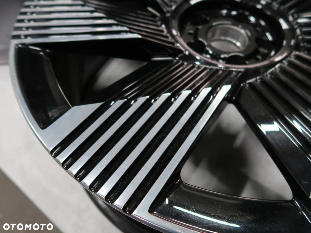 Felga Aluminiowa Rolls-Royce 5A2 A592 23" - 2