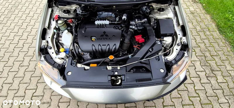 Mitsubishi Lancer 1.8 Instyle NAVI LPG - 33
