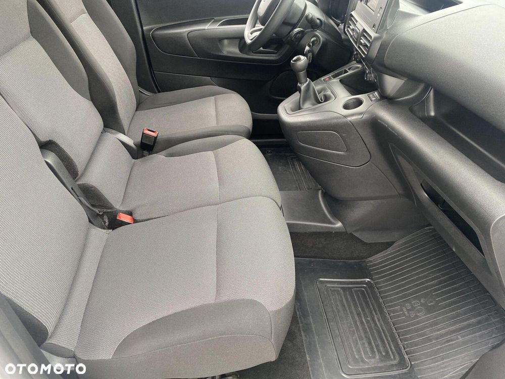 Toyota proace-city FURGON - 14