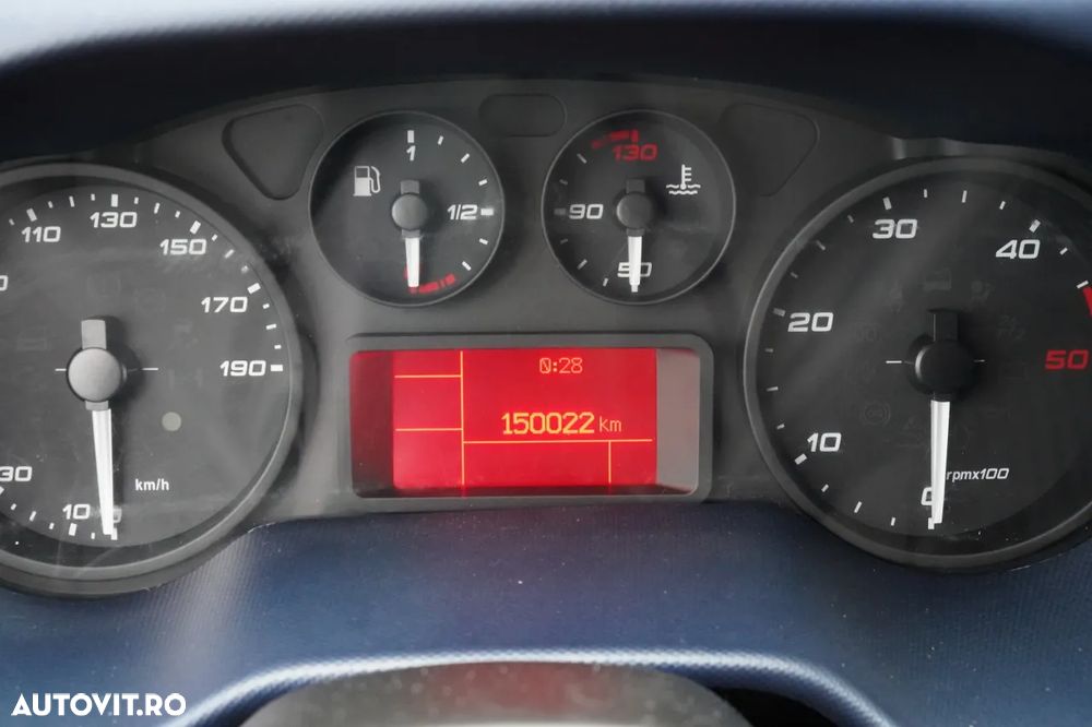 Iveco DAILY 35-140 / TABLĂ / ATELIER MOBIL / CONVERTITOR / HI-MATIC - 33