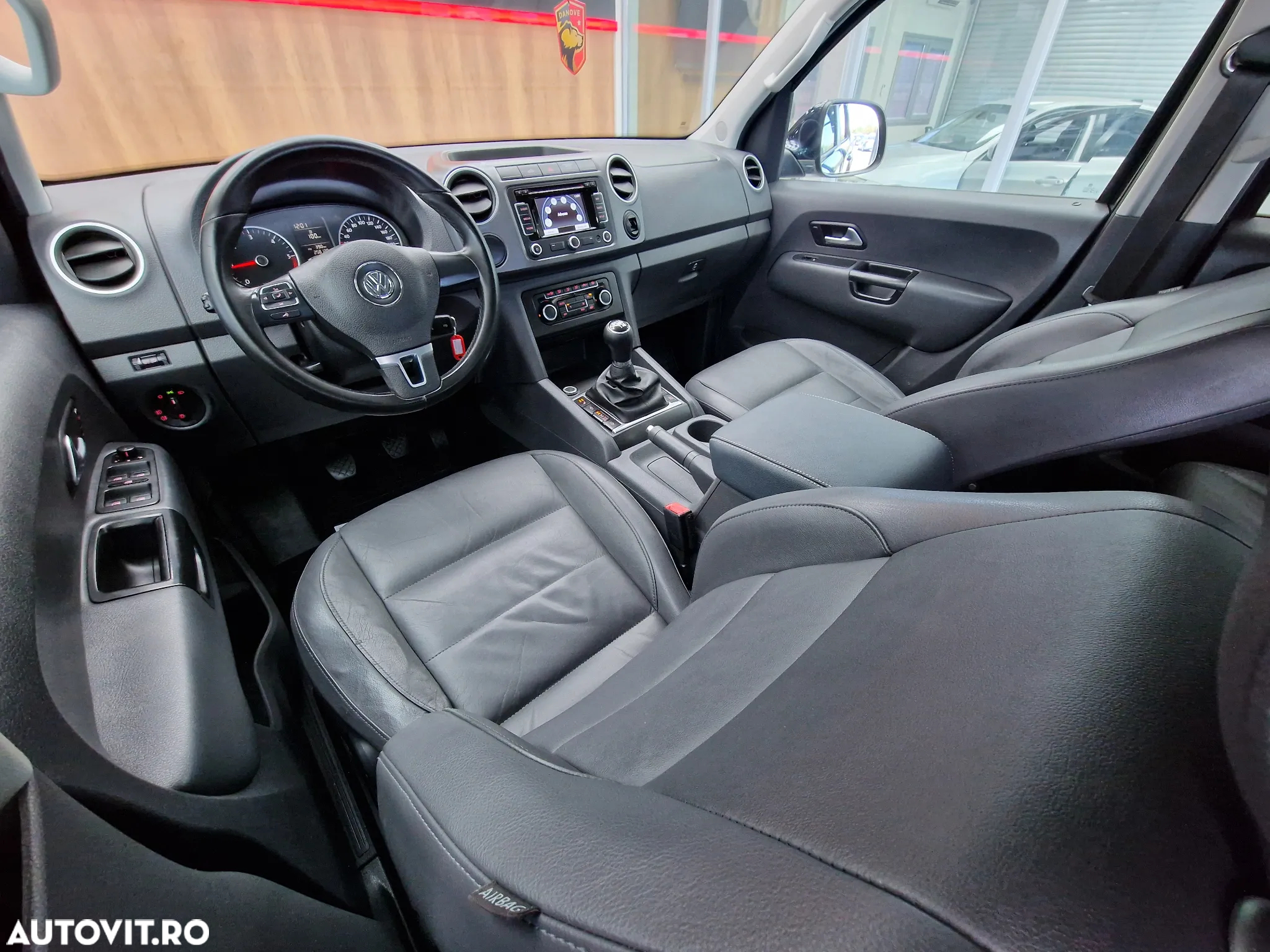 Volkswagen Amarok - 15