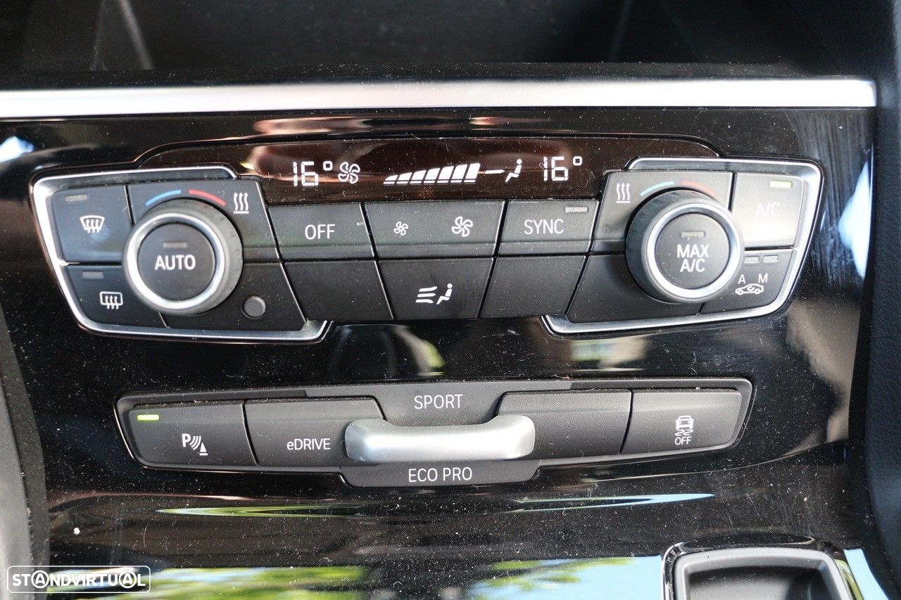 BMW 225xe Active Tourer Advantage - 25