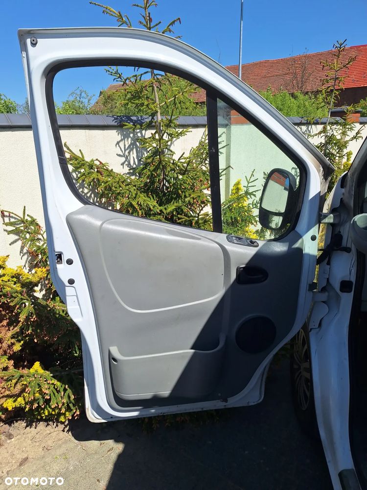 boczek drzwi  lewy OPEL VIVARO RENAULT TRAFIC PRIMASTAR - 3