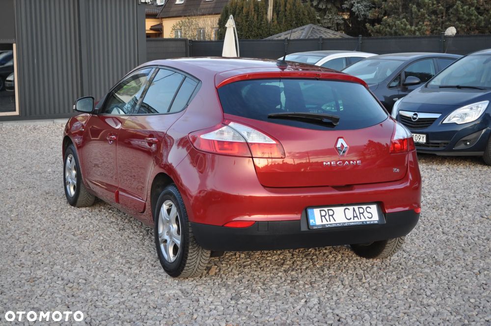 Renault Megane ENERGY TCe 115 Start & Stop Bose Edition - 9