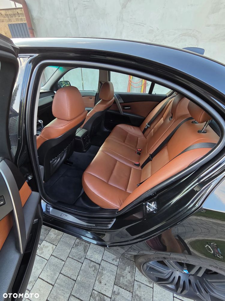 BMW Seria 5 520d - 10