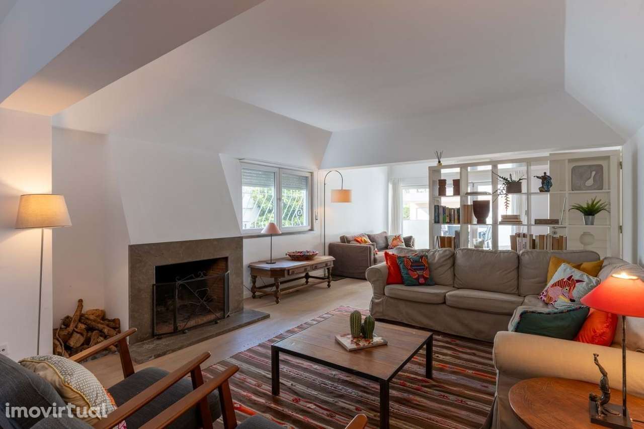 Moradia T3 |  Piscina e Apartamento Independente  | Centro de Cascais - Grande imagem: 4/36