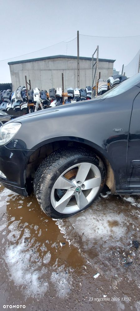 Skoda Octavia II Lift Błotnik Przód Przedni Lewy Kolor 9910 - 1