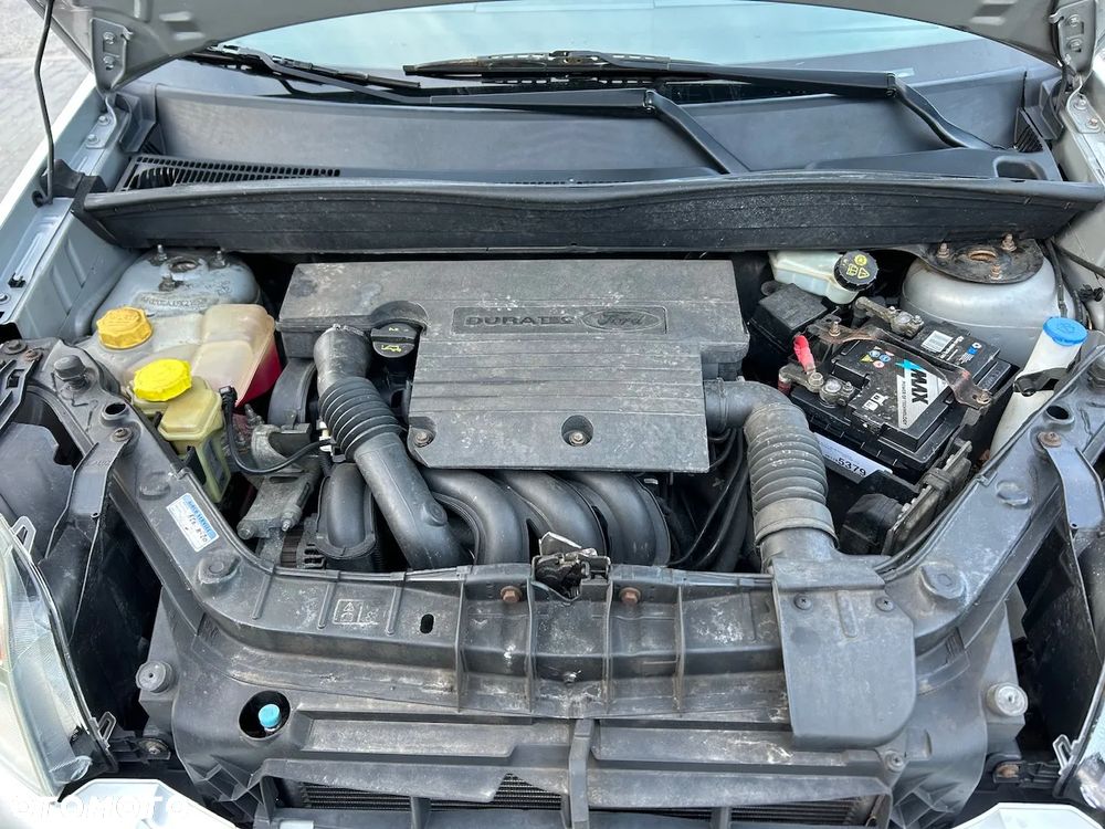 Ford Fusion 1.6 + - 14