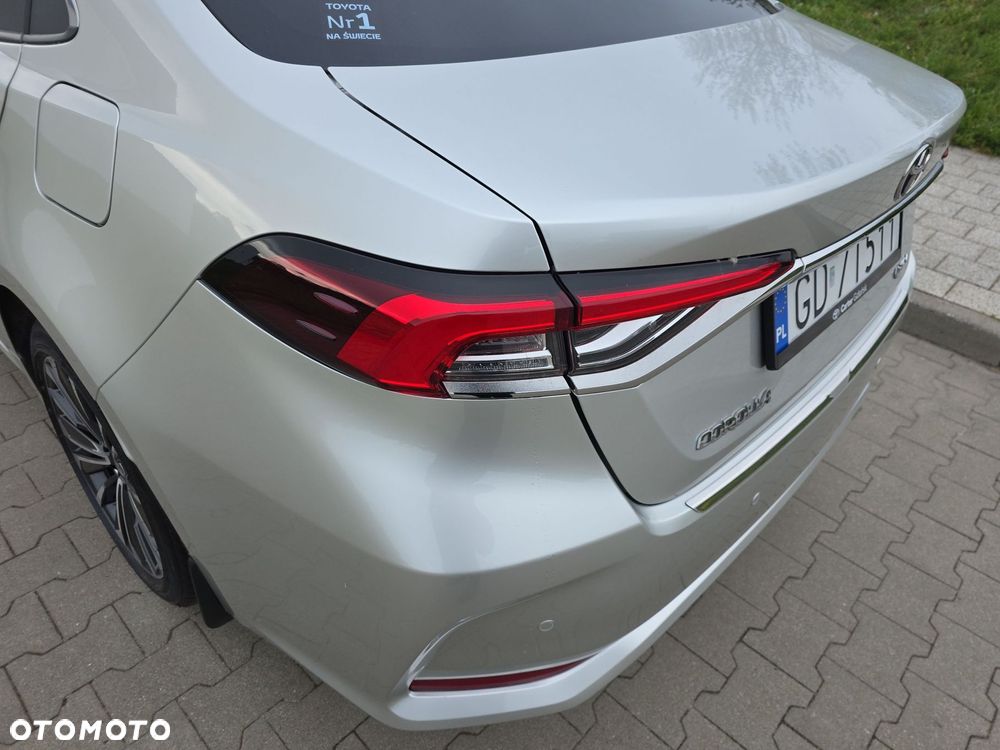 Toyota Corolla - 11
