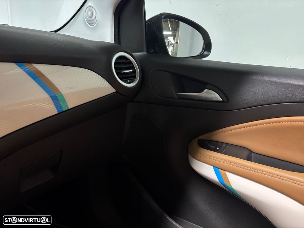 Opel Adam 1.0 T Rocks - 12