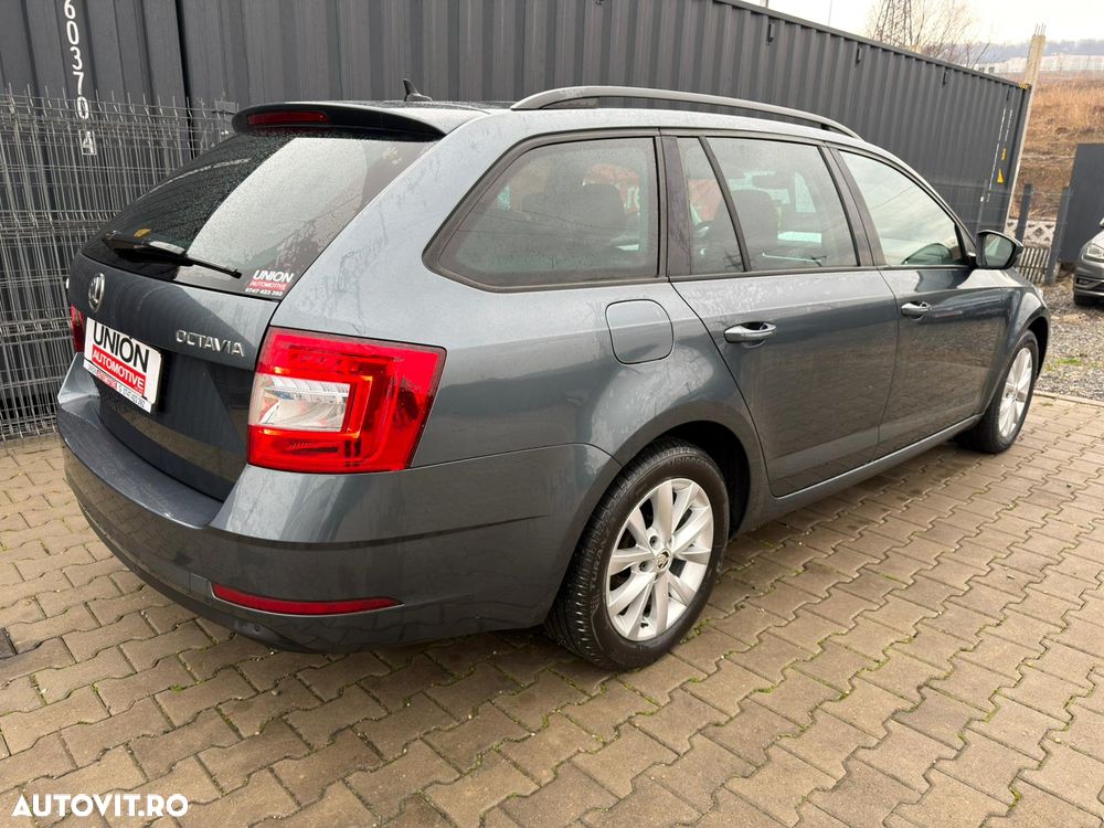 Skoda Octavia - 6