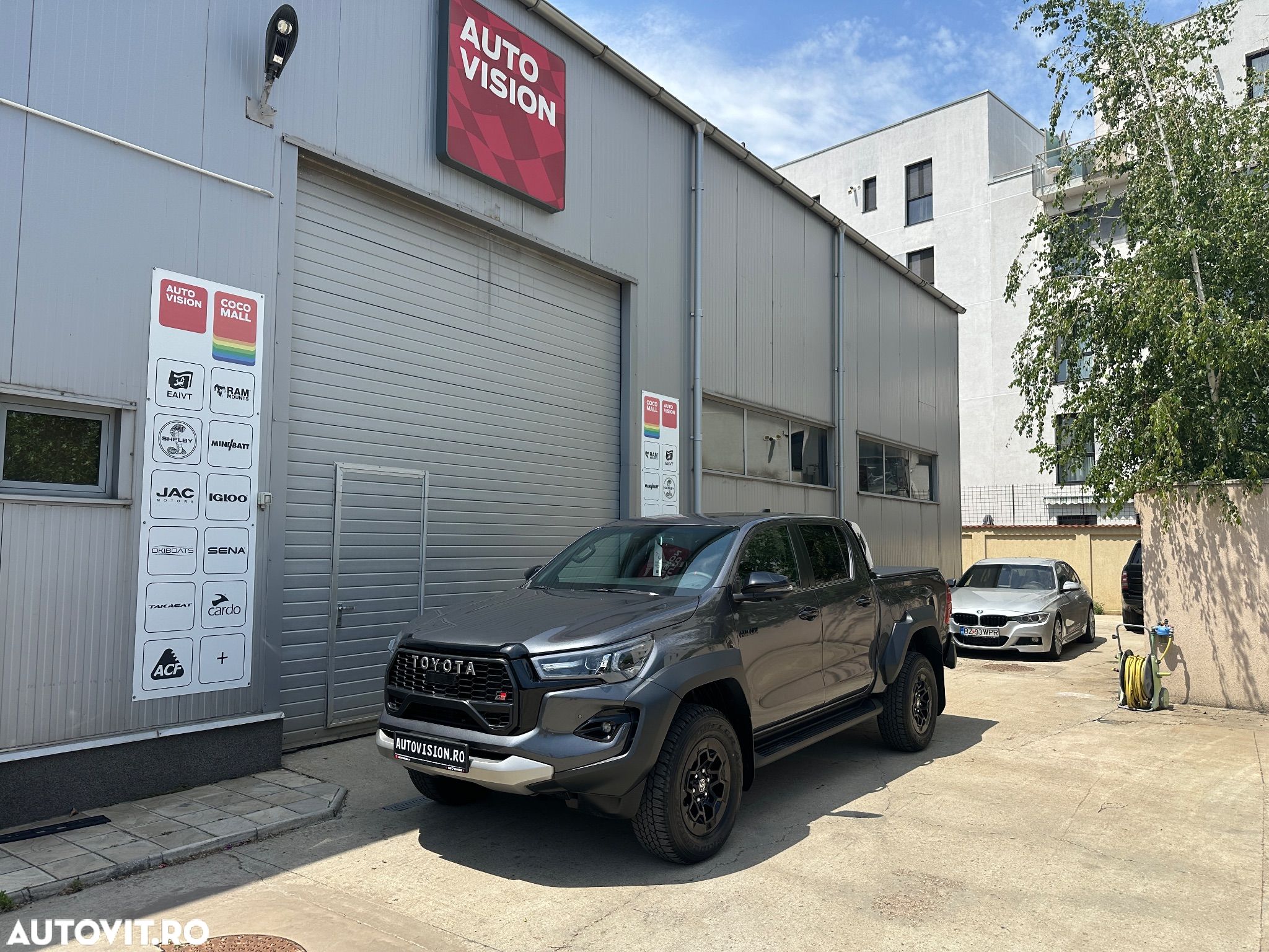 Toyota Hilux 2.8D 204CP 4x4 Double Cab AT GR Sport - 1