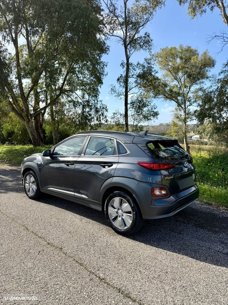 Hyundai Kauai Premium - 2